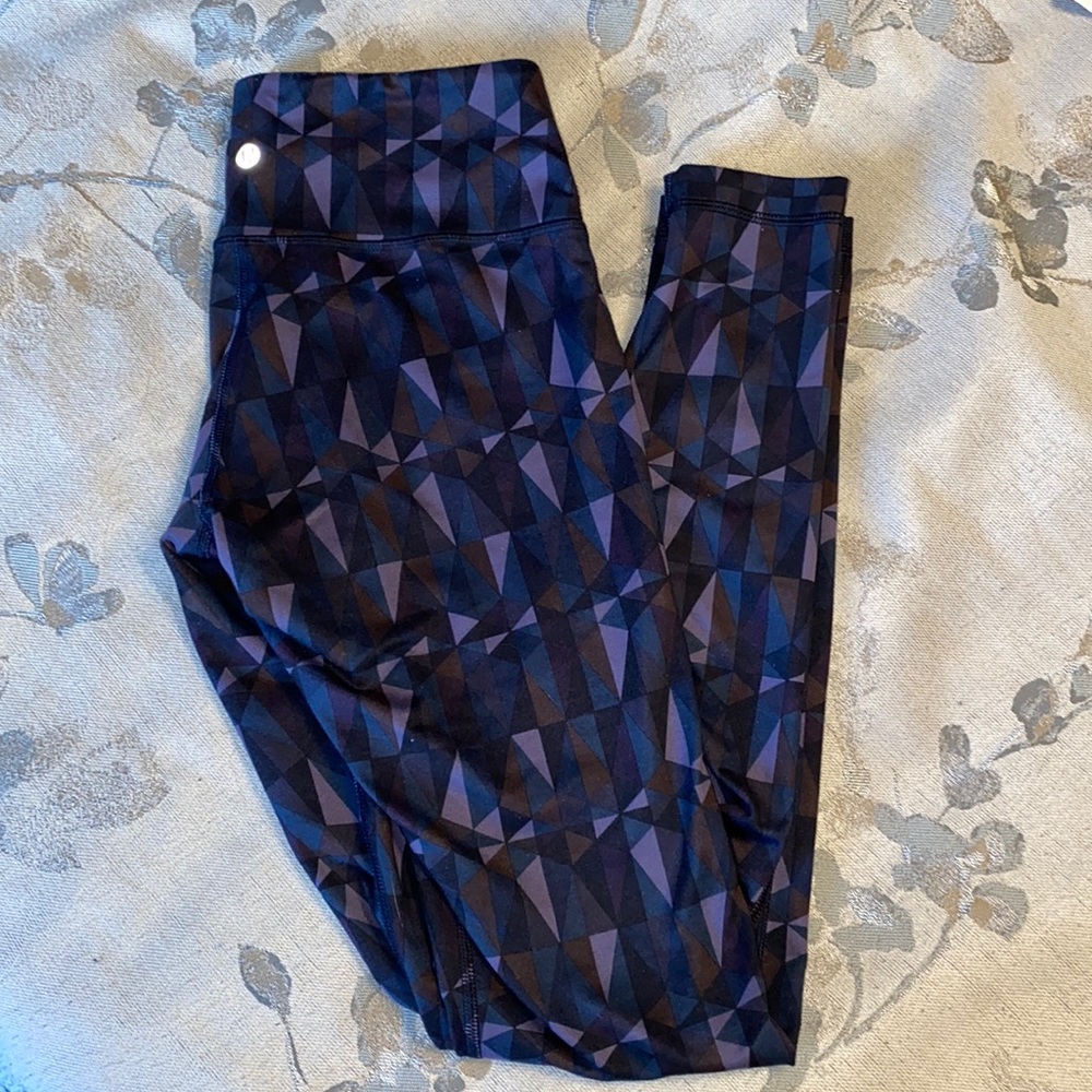 Lululemon purple geometric leggings